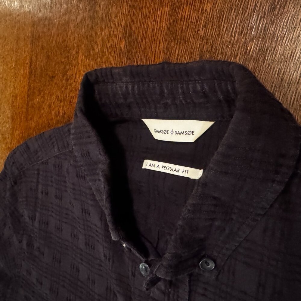 Samsøe & Samsøe Ribbed/Knit Men's Button Up (Size M) - Picture 9 of 10